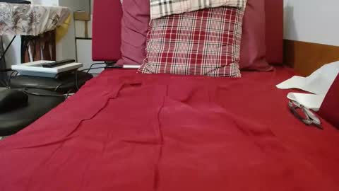 Snapshot of gary1111111 chatting on 11-19-25, 06:30 gary1111111 online show from 11-19-25, 06:30