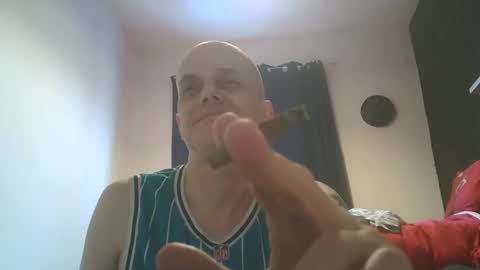 Snapshot of gary1862uk chatting on 12-11-24, 01:39 gary1862uk online show from 12-11-24, 01:39