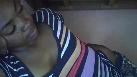 Snapshot of gasielah chatting on 01-15-26, 09:14 gasielah online show from 01-15-26, 09:14