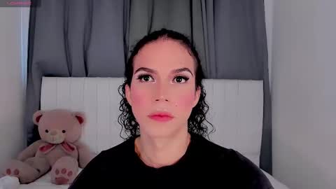 Vnecis Marn online show from 09-26-25, 05:17