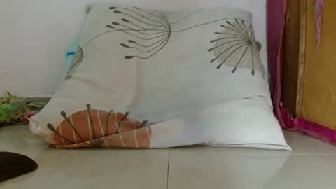 Snapshot of gatito02139159 chatting on 12-02-25, 09:54 gatito02139159 online show from 12-02-25, 09:54