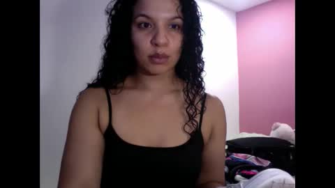 gatubelahotxxx online show from 02-01-25, 01:34