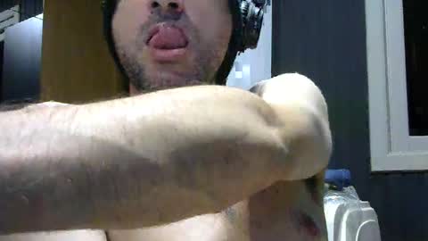 Snapshot of gauchors21 chatting on 02-15-25, 03:20 gauchors21 online show from 02-15-25, 03:20