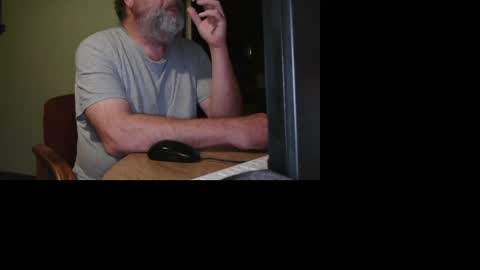 gavineverett3 online show from 10-21-25, 06:36