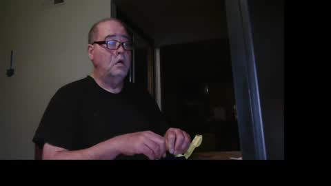 gavineverett3 online show from 10-28-25, 08:51