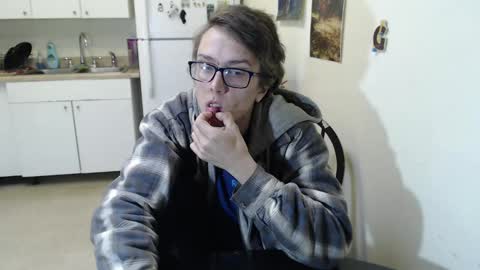 Snapshot of gdanch chatting on 12-30-24, 07:32 G online show from 12-30-24, 07:32