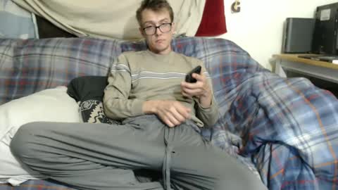 Snapshot of gdanch chatting on 01-30-25, 02:25 G online show from 01-30-25, 02:25