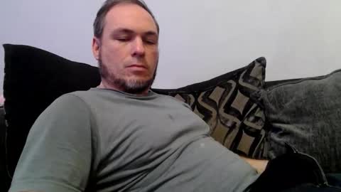 Snapshot of geddes4 chatting on 10-08-25, 10:29 SIR online show from 10-08-25, 10:29