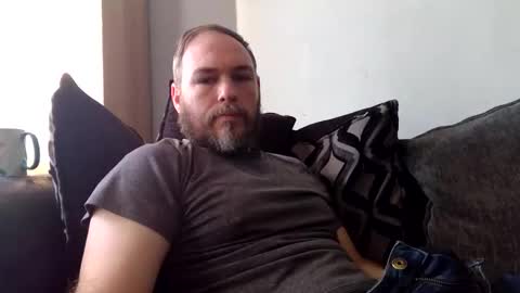 Snapshot of geddes4 chatting on 03-10-26, 08:41 SIR online show from 03-10-26, 08:41