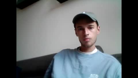 geil123569551 online show from 09-10-25, 04:29