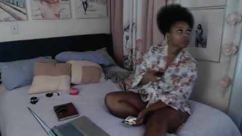 The Empress online show from 10-20-25, 10:16