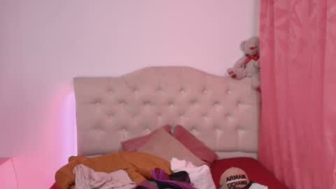 gema_angels online show from 09-30-25, 07:52