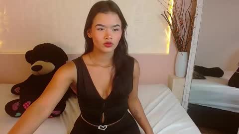 Snapshot of gemarush chatting on 01-03-25, 12:19 Gema Rush online show from 01-03-25, 12:19