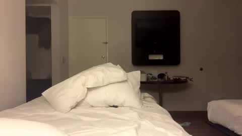 Lenzy LaCanada online show from 11-21-25, 12:26