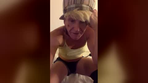 Lenzy LaCanada online show from 12-03-25, 10:35