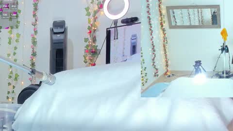 Genesis online show from 10-28-25, 09:24