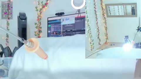 Genesis online show from 11-08-25, 09:09