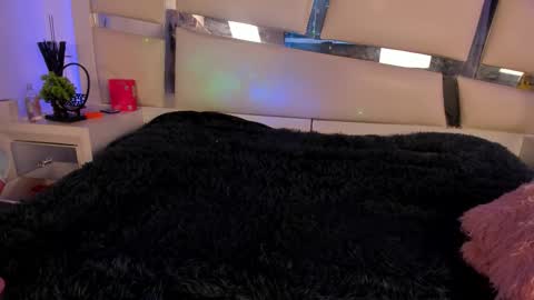 Genesis online show from 11-20-25, 04:23