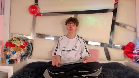 Genesis online show from 12-18-25, 04:07