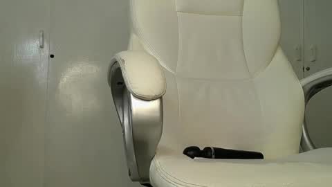 Snapshot of genesis_moretz chatting on 02-21-25, 06:51 GENESIS online show from 02-21-25, 06:51