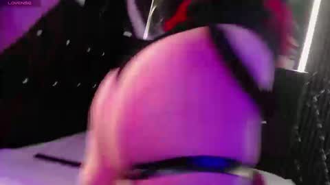 Snapshot of genesisrea__ chatting on 10-21-25, 08:53 genesisrea__ online show from 10-21-25, 08:53