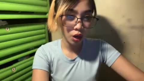 Yuki online show from 01-10-26, 01:02