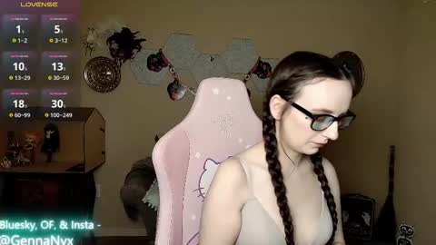 Snapshot of gennanyx chatting on 10-23-25, 05:51 Genna Nyx online show from 10-23-25, 05:51