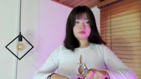 Sofia online show from 12-17-25, 03:34