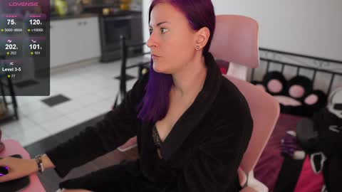 Genny Rock   and  online show from 12-20-24, 04:14