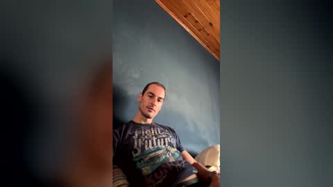 Snapshot of genraro69 chatting on 04-09-26, 12:43 Genaro online show from 04-09-26, 12:43