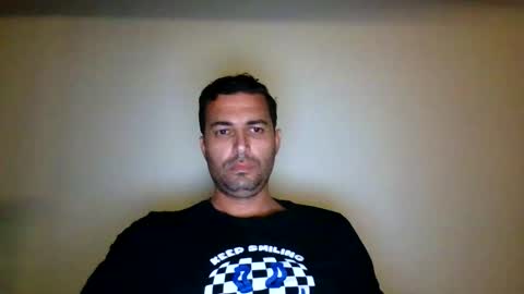 Snapshot of genteldevil chatting on 10-18-25, 10:32 genteldevil online show from 10-18-25, 10:32