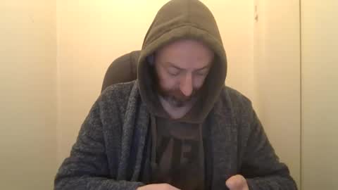 Snapshot of geon2xx chatting on 01-03-25, 10:41 Geon online show from 01-03-25, 10:41