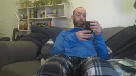 Snapshot of geon2xx chatting on 11-18-25, 06:12 Geon online show from 11-18-25, 06:12