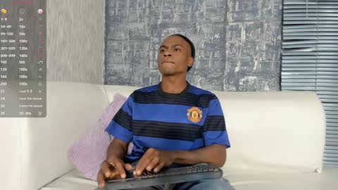 G E O R G E online show from 10-08-25, 02:42