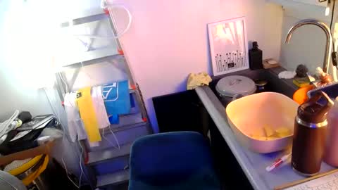 Snapshot of georgempt chatting on 02-05-25, 06:04 georgempt online show from 02-05-25, 06:04