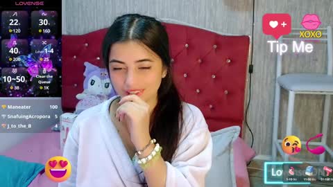 Snapshot of georgia_oli chatting on 01-31-25, 01:02 georgia_oli online show from 01-31-25, 01:02