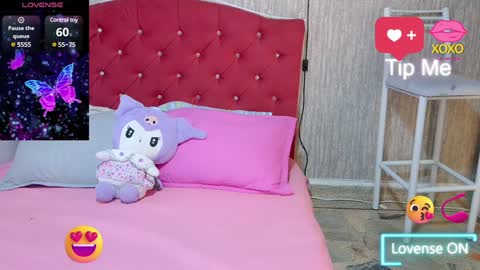 Snapshot of georgia_oli chatting on 02-03-25, 01:30 georgia_oli online show from 02-03-25, 01:30