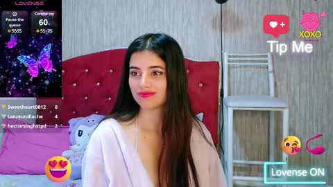 Snapshot of georgia_oli chatting on 02-11-25, 03:29 georgia_oli online show from 02-11-25, 03:29