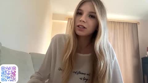 Chloe online show from 09-25-25, 09:46