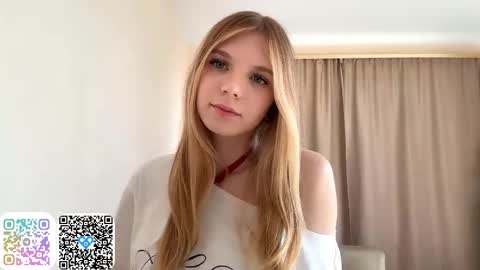 Chloe online show from 09-28-25, 11:15