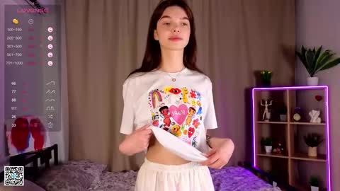 Snapshot of georginaarness chatting on 02-15-25, 02:44 Georgina online show from 02-15-25, 02:44