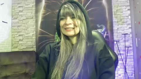 Georgina  online show from 12-31-24, 05:33