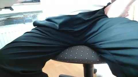 germanandy71 online show from 10-29-25, 01:46