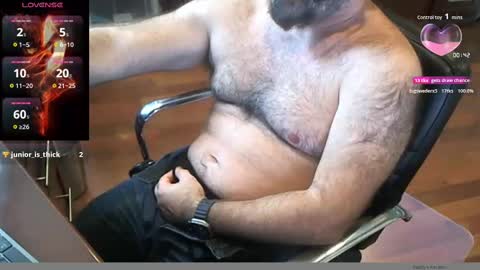 Daddy Jokes online show from 11-22-25, 03:33