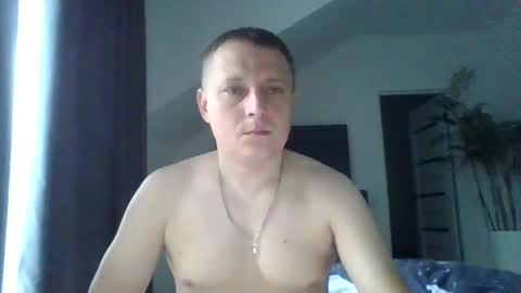gerrylaylol online show from 10-04-25, 09:07