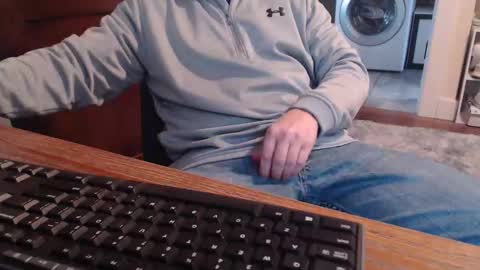 Snapshot of gethoggy chatting on 12-19-25, 06:59 gethoggy online show from 12-19-25, 06:59