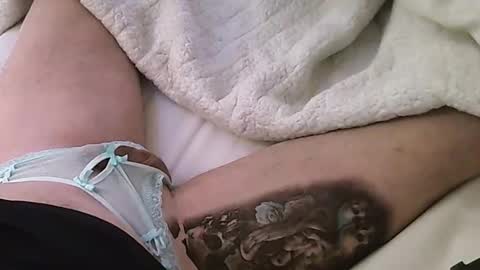 Luscious online show from 12-17-24, 05:04