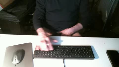 Snapshot of getz62 chatting on 01-13-25, 11:17 getz62 online show from 01-13-25, 11:17