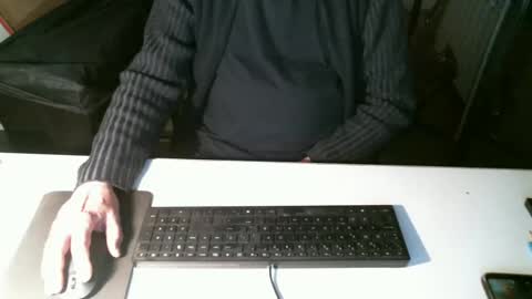 Snapshot of getz62 chatting on 01-16-25, 08:54 getz62 online show from 01-16-25, 08:54