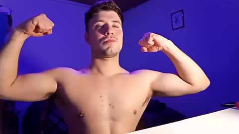 gferrari1996 online show from 09-11-25, 06:46